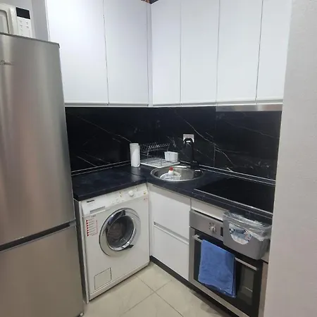 Apartment Tek Kompleksi Fishta Velipoje