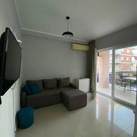 Tek Kompleksi Fishta * Velipoje