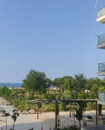 Tek Kompleksi Fishta דירה