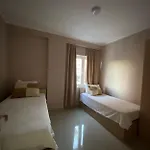 Tek Kompleksi Fishta * Velipojë