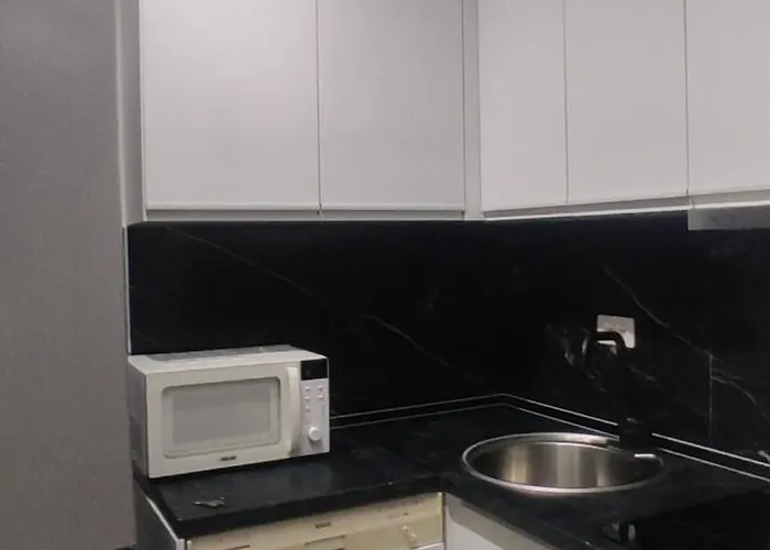 Tek Kompleksi Fishta Apartment Velipojë